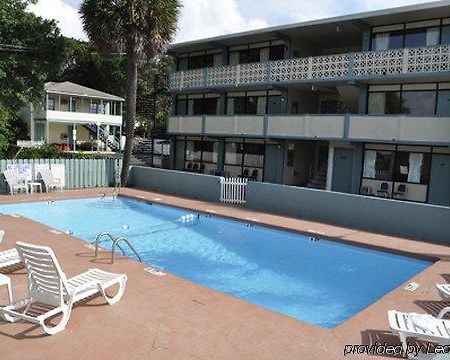 Calypso Motor Inn 默特尔比奇 外观 照片