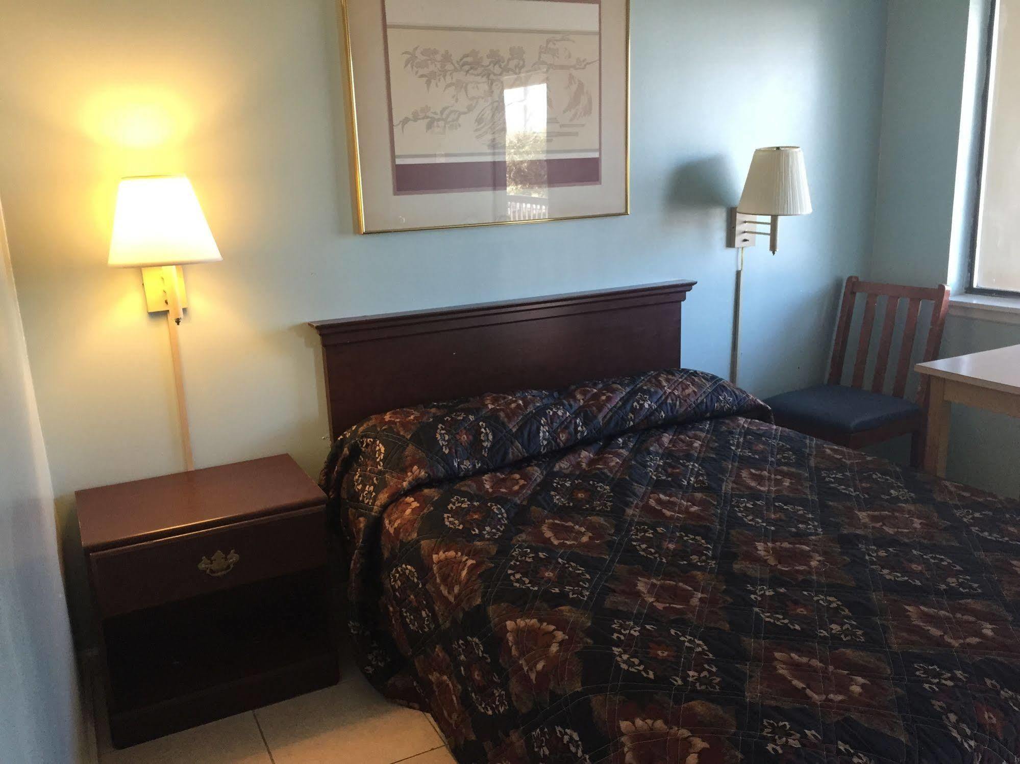 Calypso Motor Inn 默特尔比奇 外观 照片