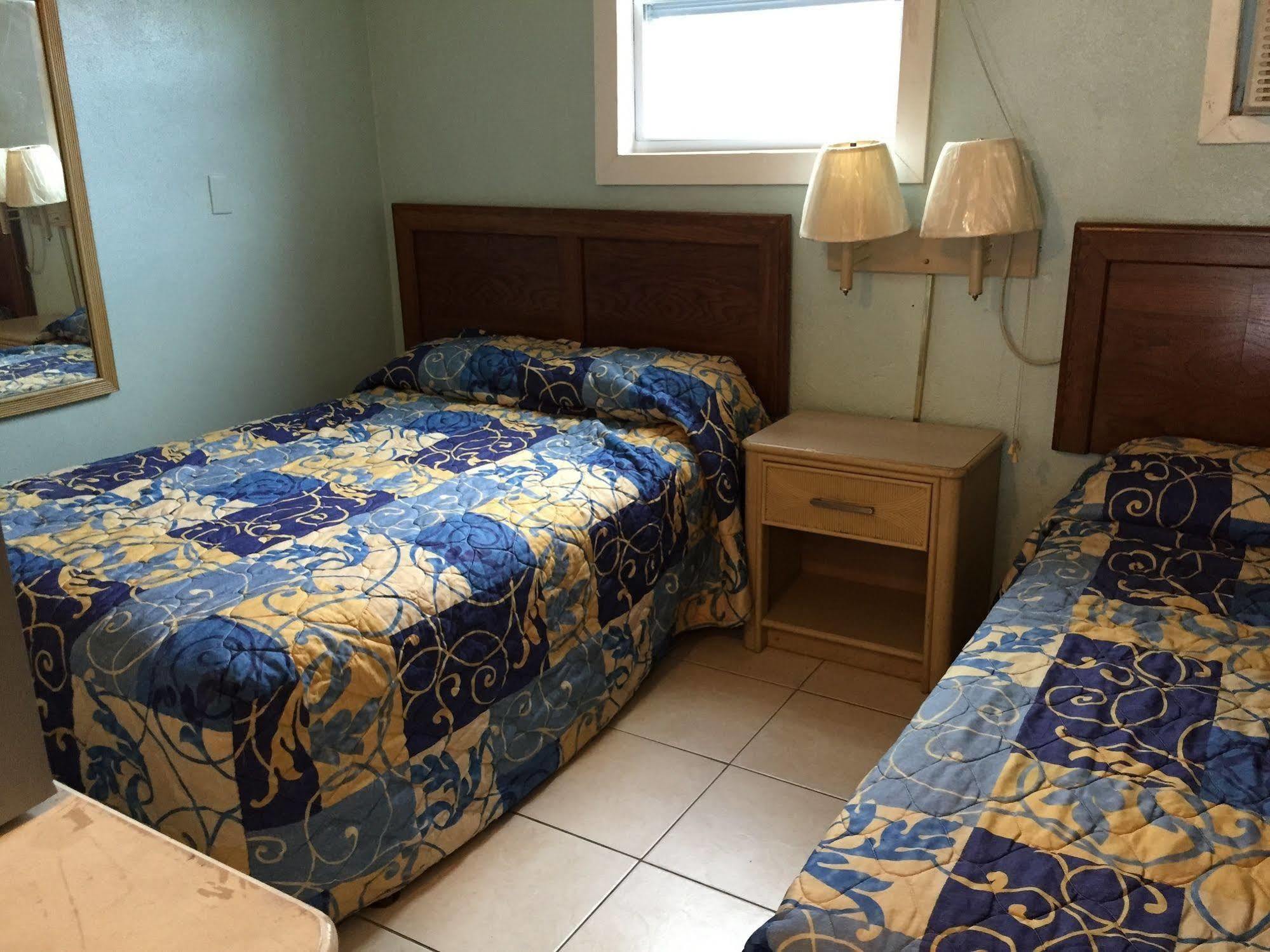 Calypso Motor Inn 默特尔比奇 外观 照片